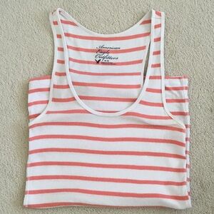 AMERICAN EAGLE OUTFITTERS White and Coral Striped Ribbed Tank - size M
